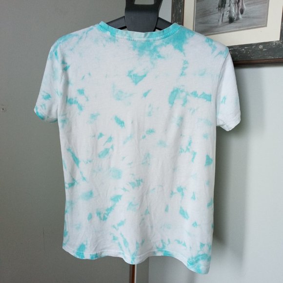 Charlie Brown and the  Peanuts gang Tie dye Tee size Small - Picture 2 of 7